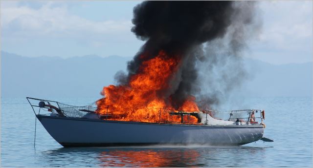 Que signifie rêver de bateau en feu ?